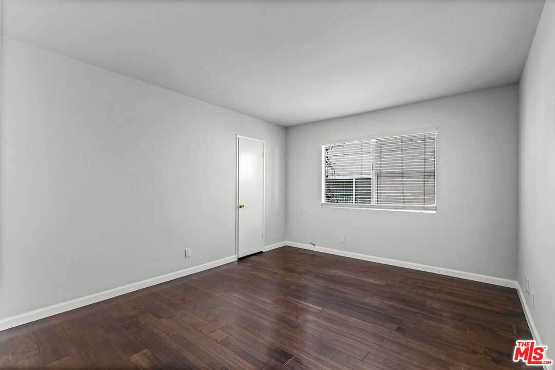 1342 HARVARD ST Unit: 204