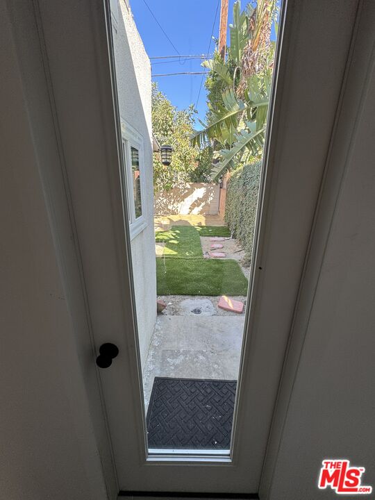 446 N California St Unit: GH