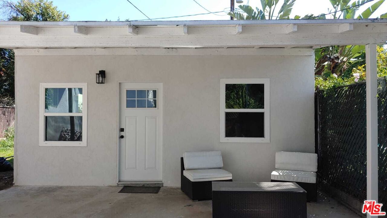 446 N California St Unit: GH