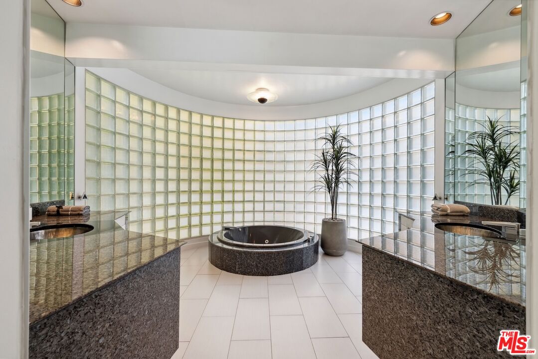 2029 Mount Olympus Dr