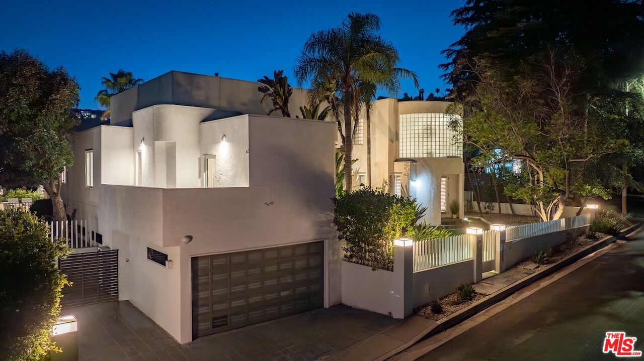 2029 Mount Olympus Dr