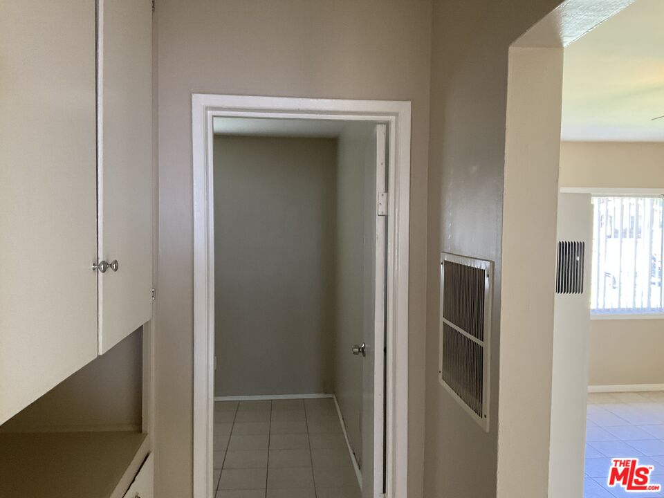 586 San Francisco Ave