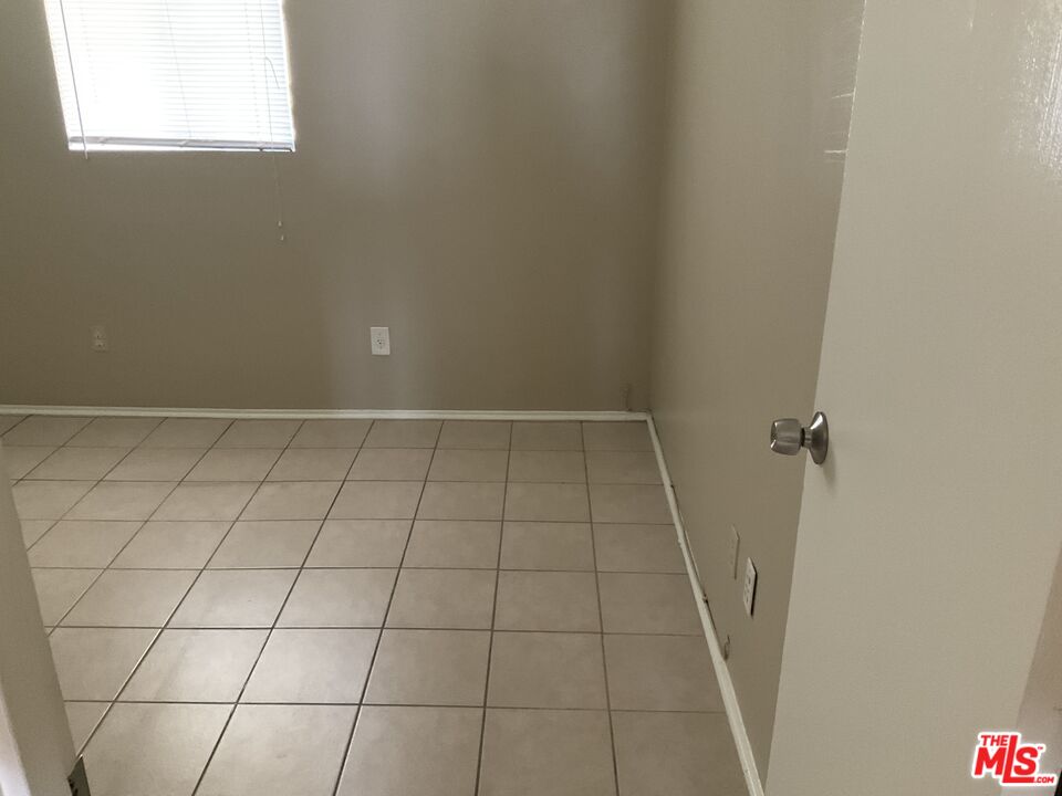 586 San Francisco Ave