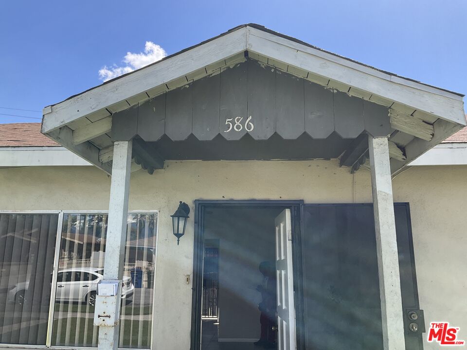 586 San Francisco Ave