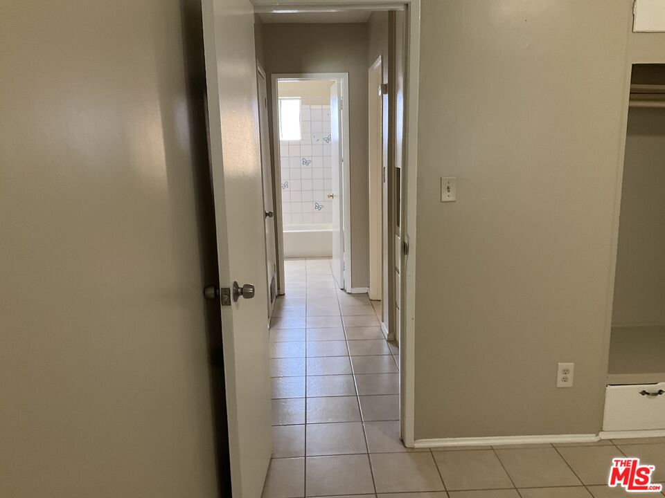 586 San Francisco Ave