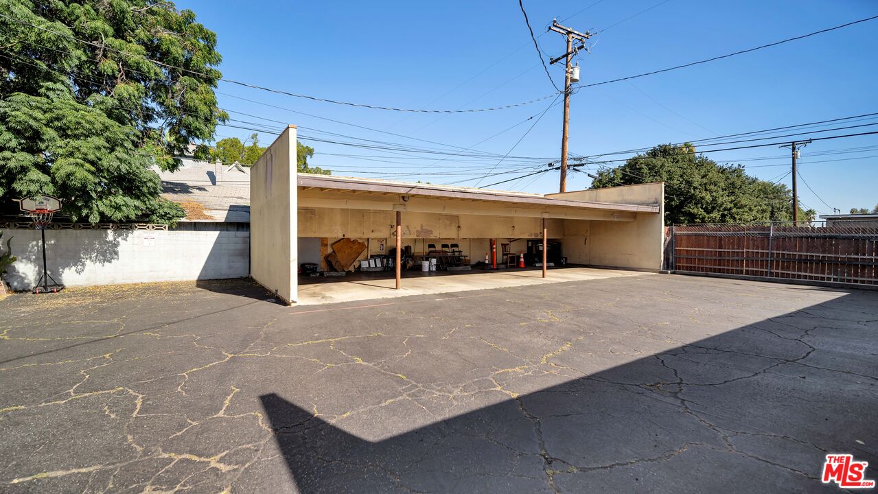 572 San Francisco Ave