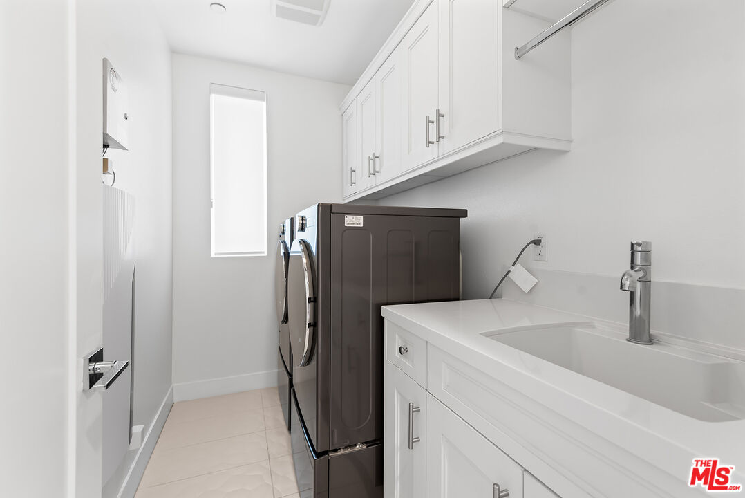 12763 Shell Pl Unit: 1