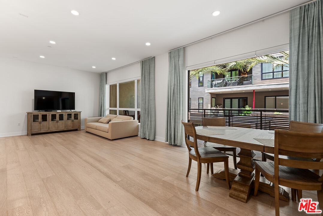 12763 Shell Pl Unit: 1