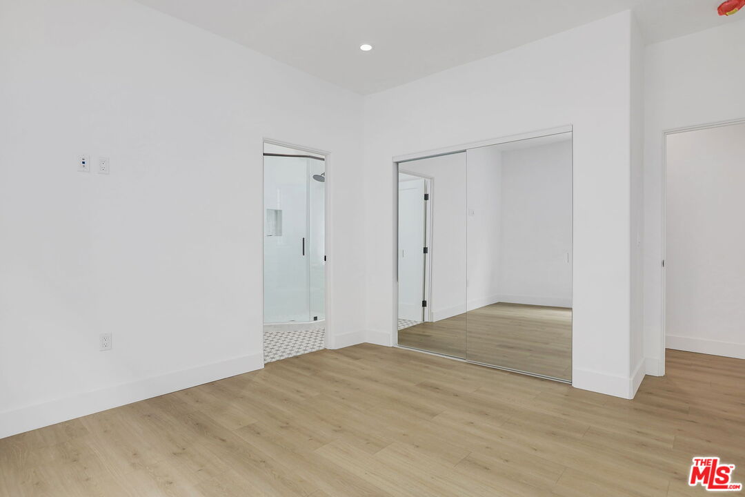 6206 Orange St Unit: 1/2