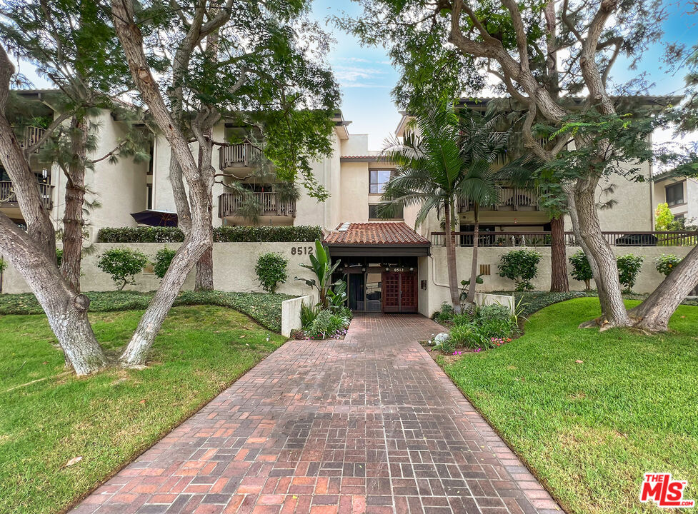 8512 Tuscany Ave Unit: 316