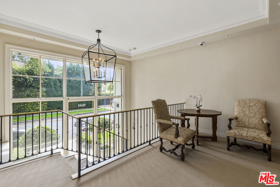 9601 Charleville Blvd Unit: 10