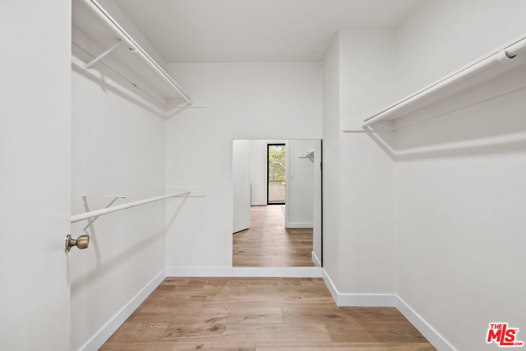 4519 Coldwater Canyon Ave Unit: 10