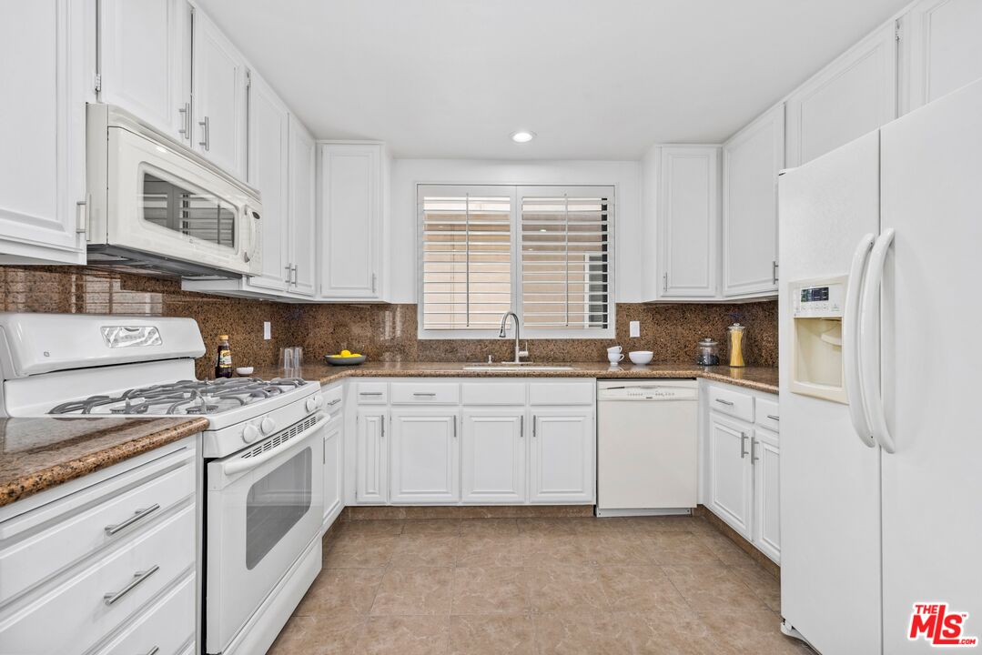 4519 Coldwater Canyon Ave Unit: 10