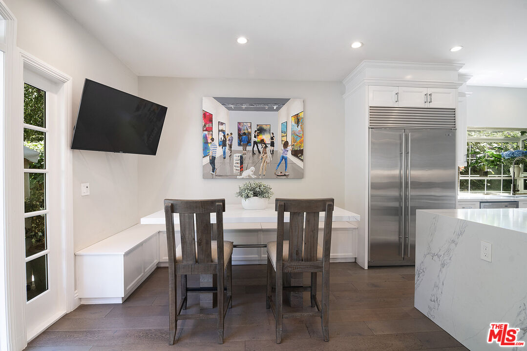 4054 STONE CANYON AVE