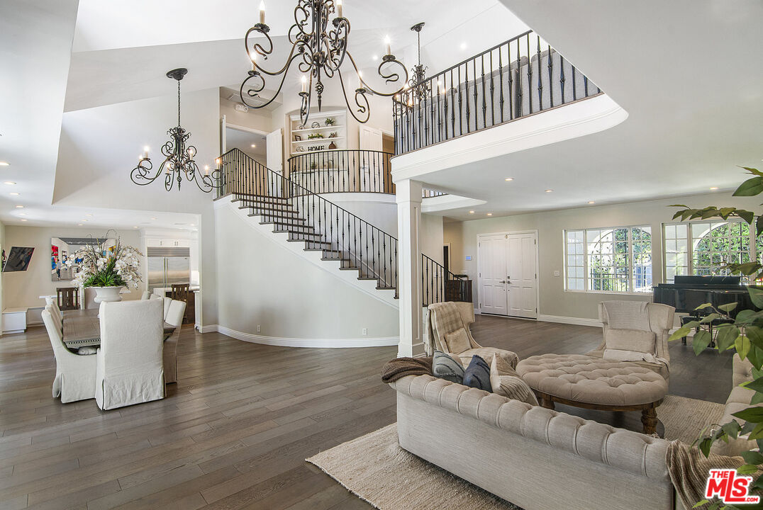 4054 STONE CANYON AVE