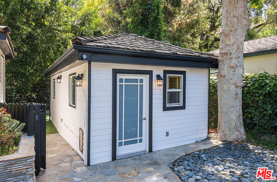 4054 STONE CANYON AVE