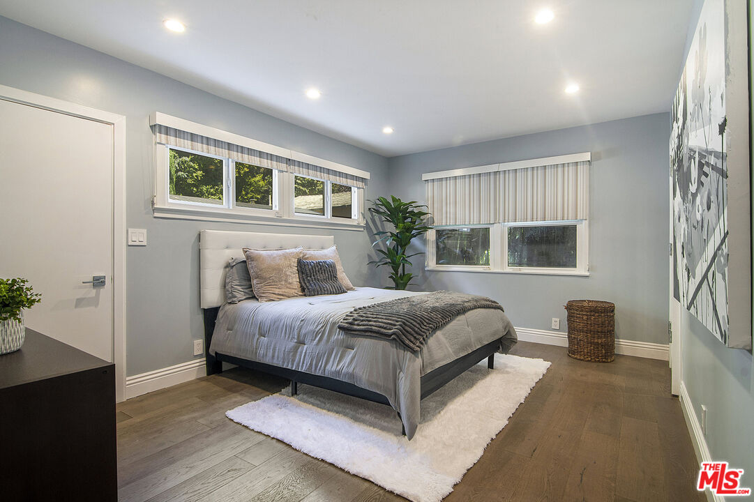 4054 STONE CANYON AVE