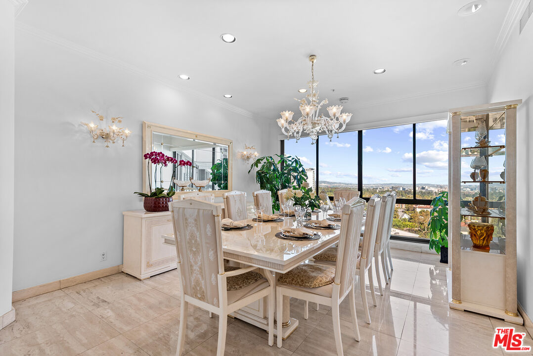 10490 Wilshire Blvd Unit: 1206