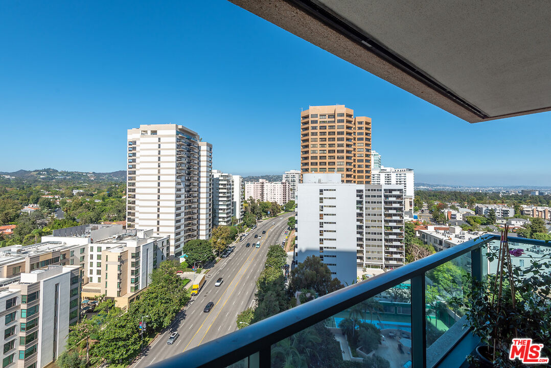 10490 Wilshire Blvd Unit: 1206