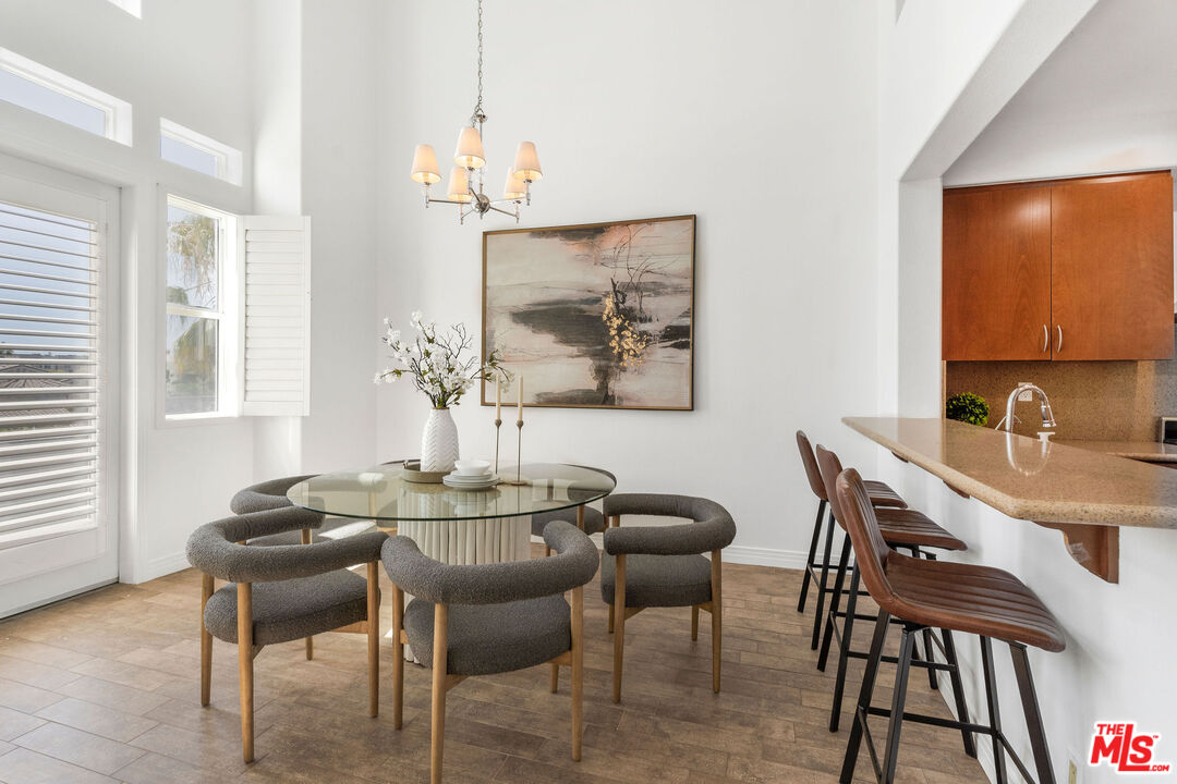 7100 Playa Vista Dr Unit: 402