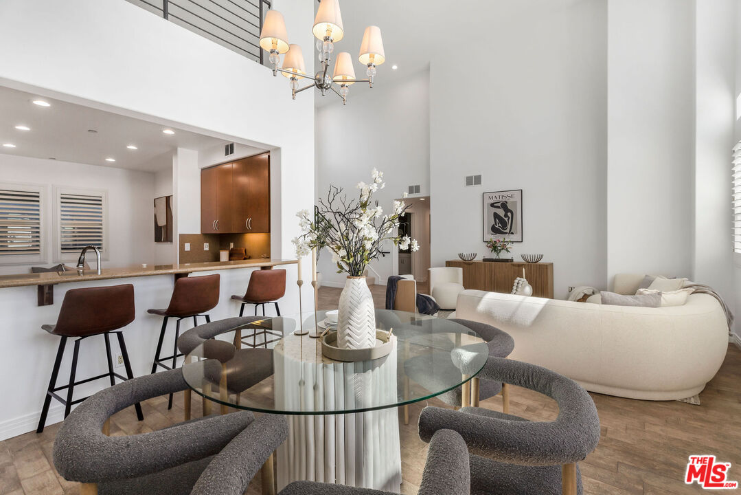 7100 Playa Vista Dr Unit: 402