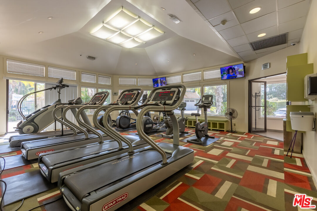 10507 Woodfield Ct Unit: 12