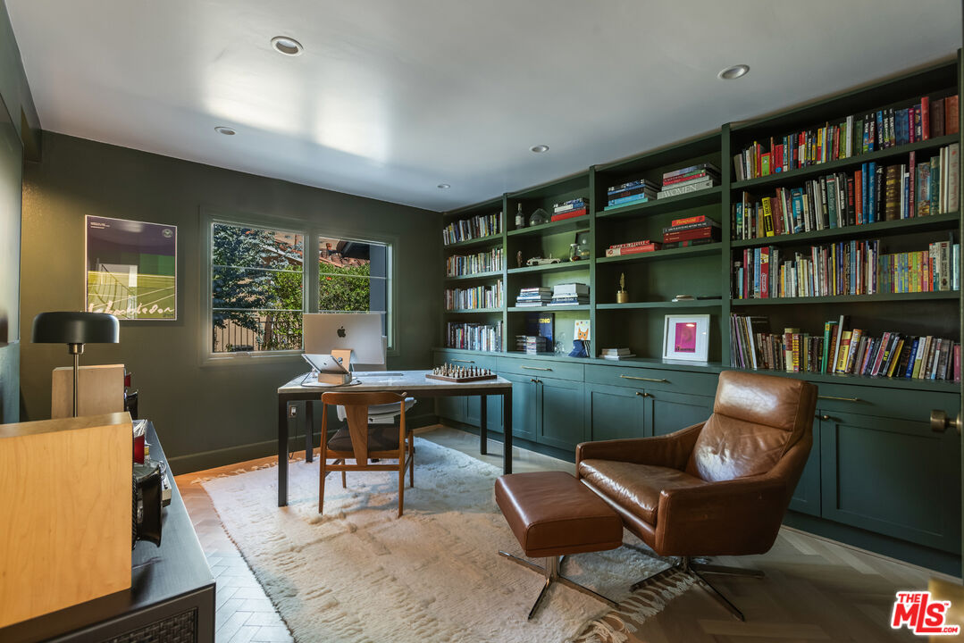 10507 Woodfield Ct Unit: 12