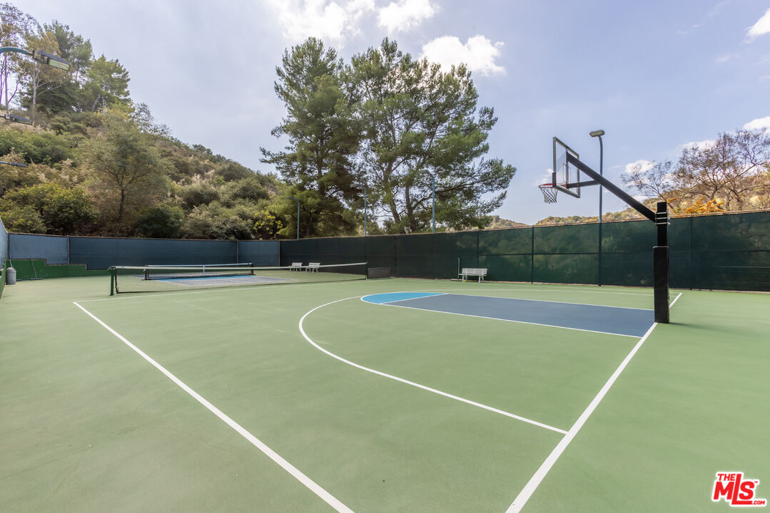 10507 Woodfield Ct Unit: 12