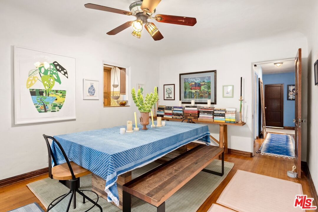 1120 S Crescent Heights Blvd