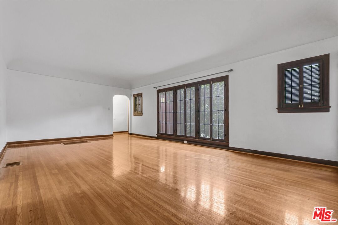 5112 Edgewood Pl Unit: 5112