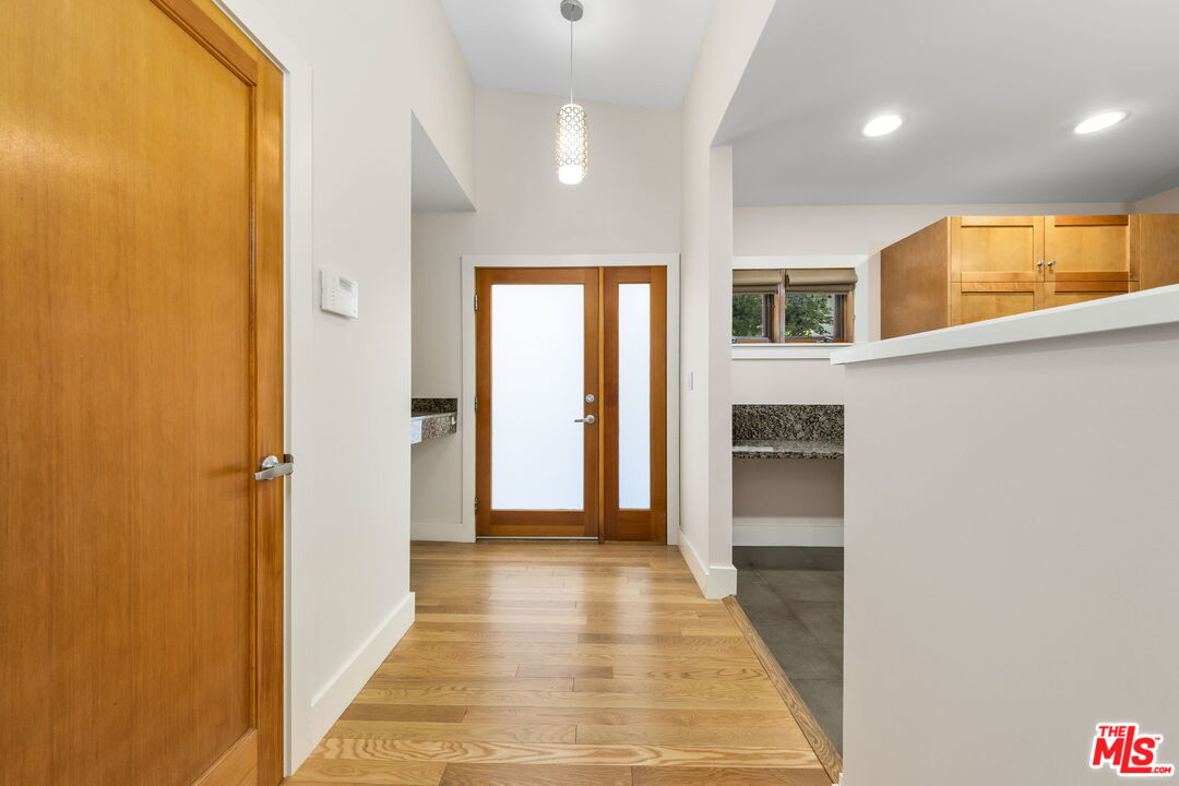 2601 Nichols Canyon Rd