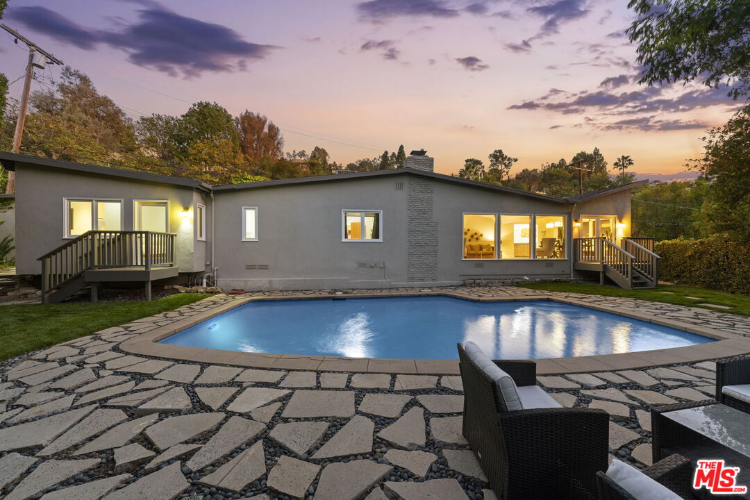 2601 Nichols Canyon Rd