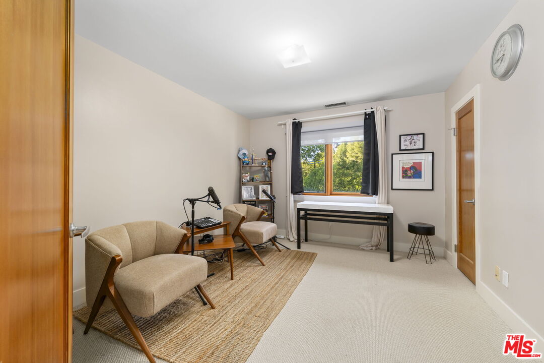 2601 Nichols Canyon Rd