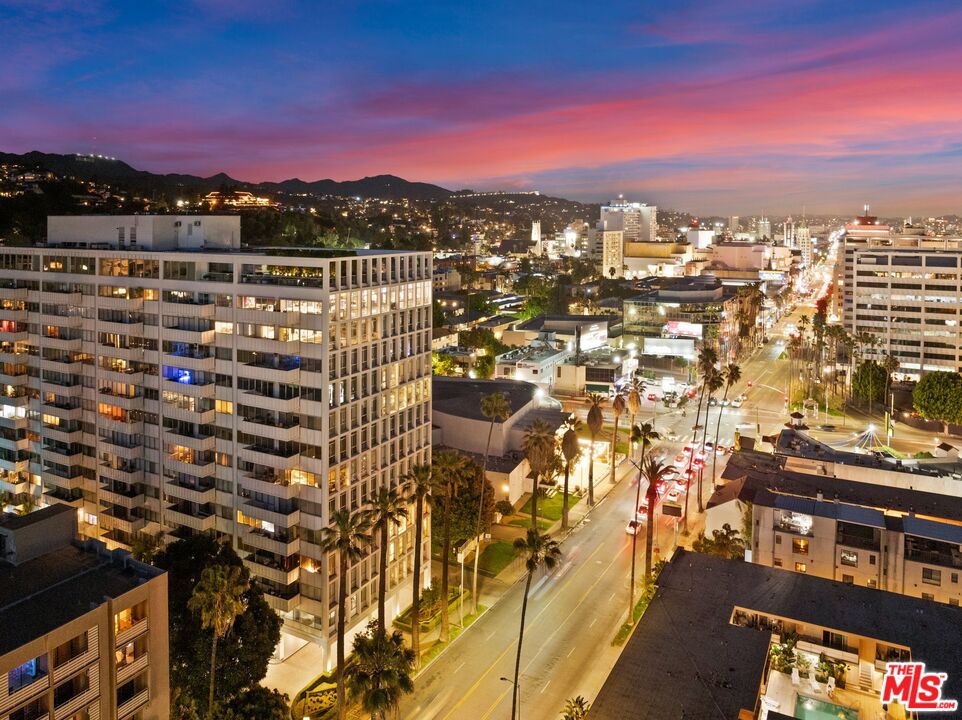 7135 Hollywood Blvd Unit: 802