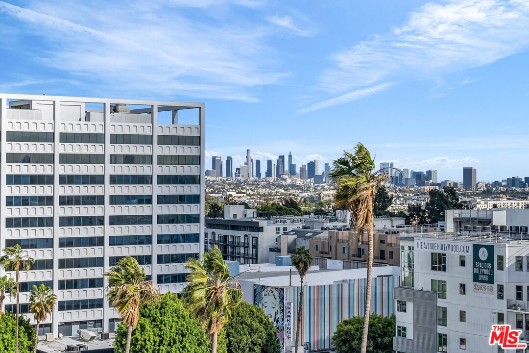 7135 Hollywood Blvd Unit: 802