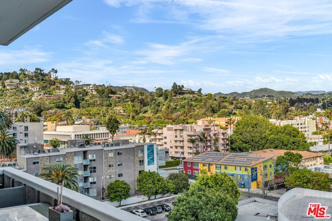 7135 Hollywood Blvd Unit: 802