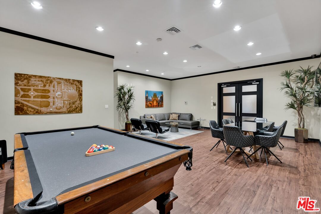 7135 Hollywood Blvd Unit: 802