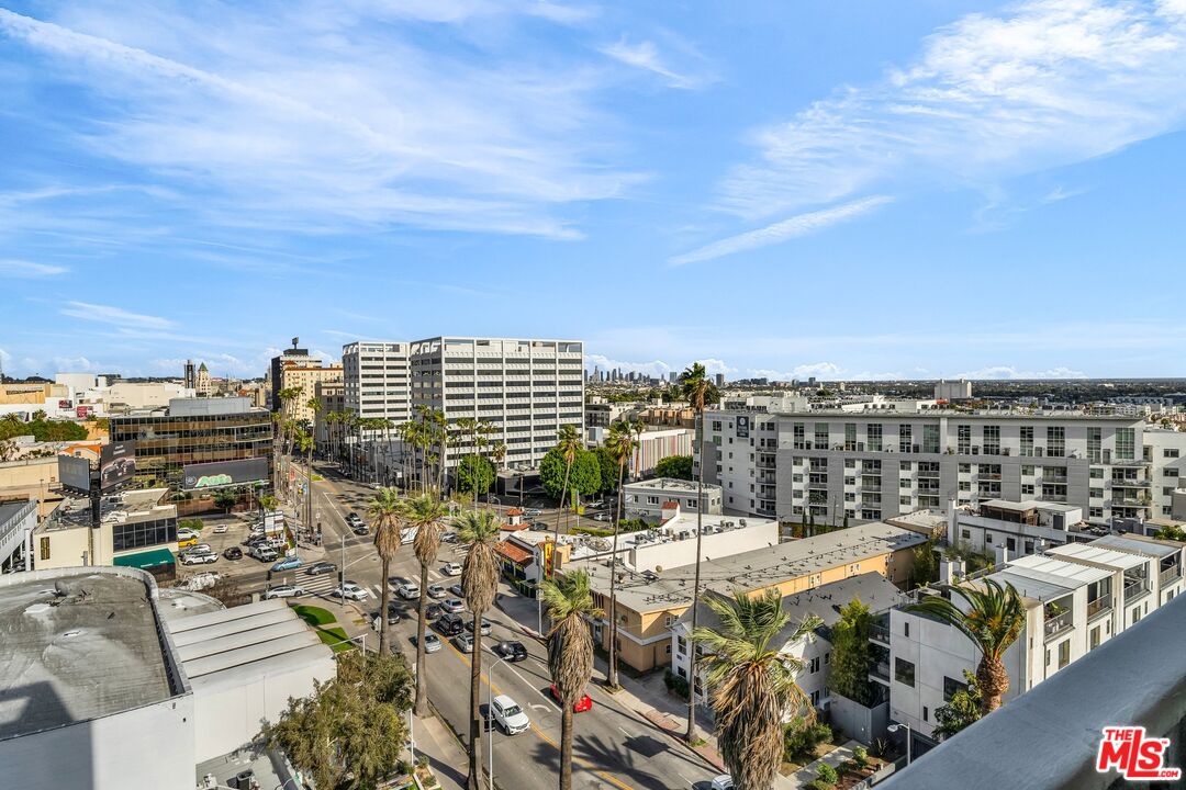 7135 Hollywood Blvd Unit: 802