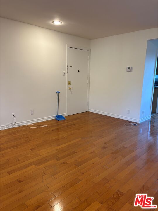 1217 N Crescent Heights Blvd