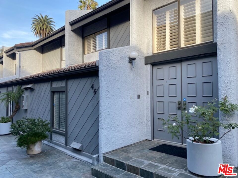 1937 S Beverly Glen Blvd Unit: 46