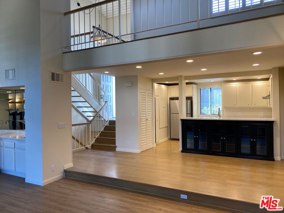 1937 S Beverly Glen Blvd Unit: 46