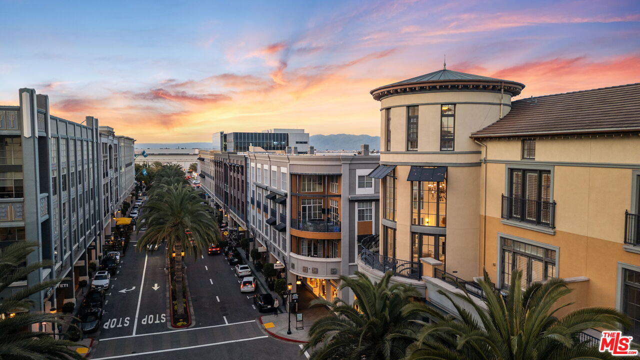 356 Santana Row Unit: 306