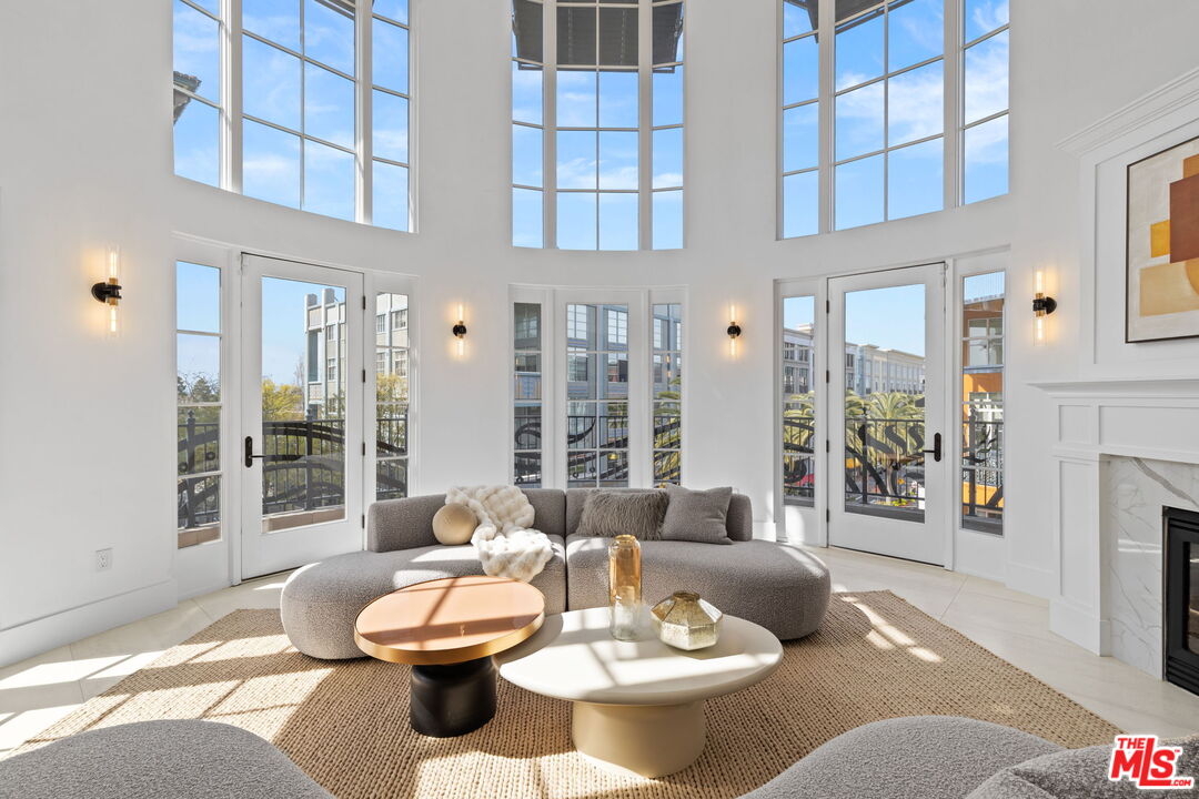 356 Santana Row Unit: 306