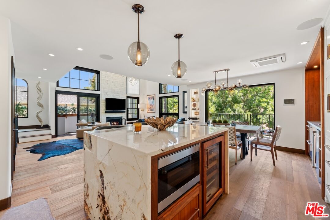 2612 Montana Ave Unit: 1