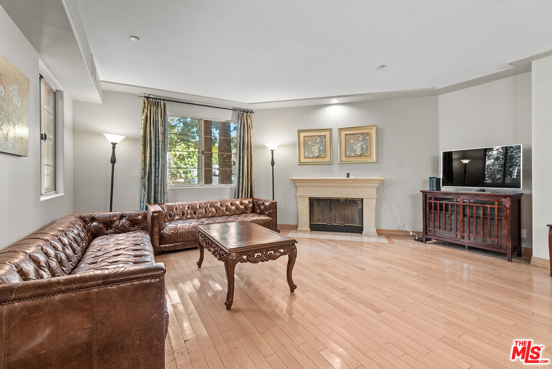 1875 S Beverly Glen Blvd Unit: 106