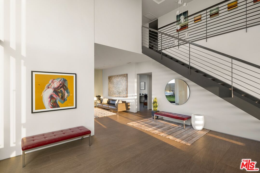 3337 Beverly Ranch Rd