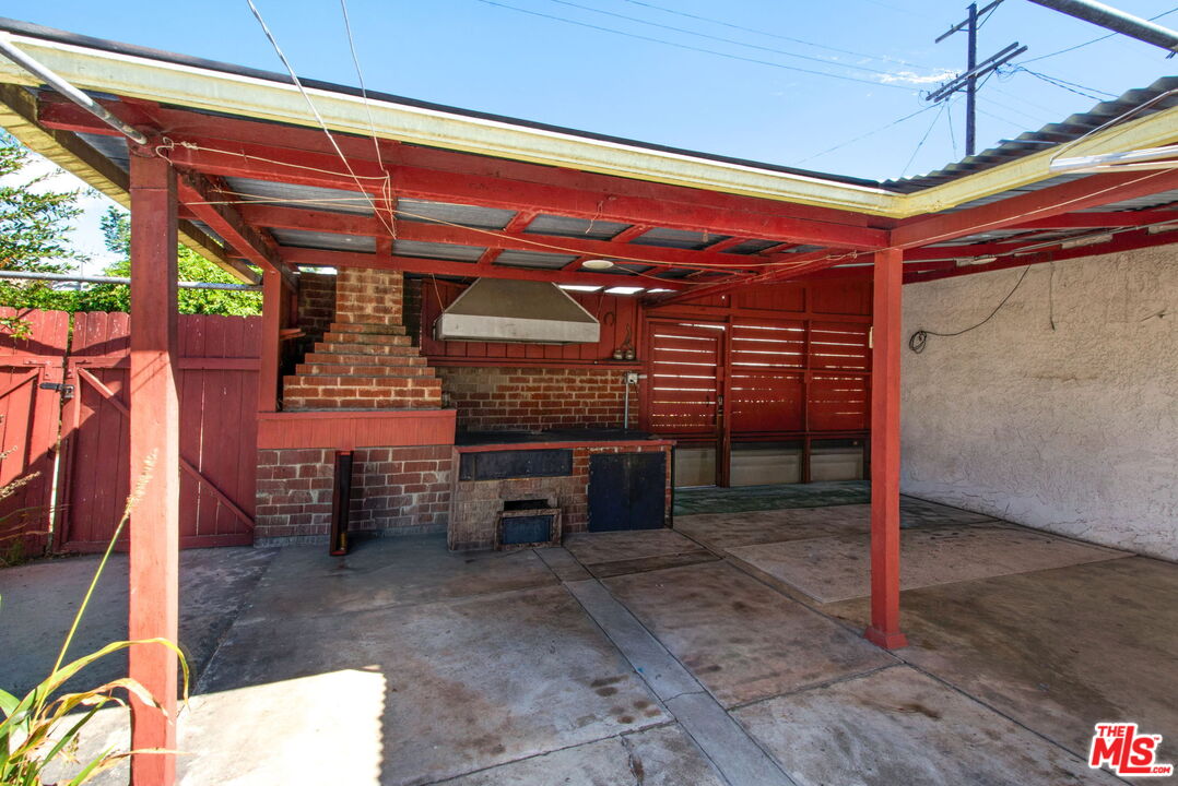 8106 S Normandie Ave