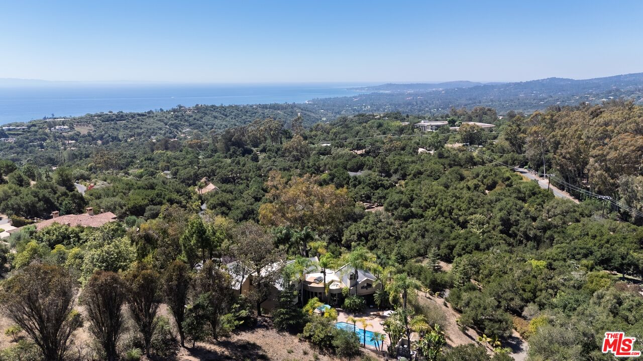 2891 Hidden Valley Ln