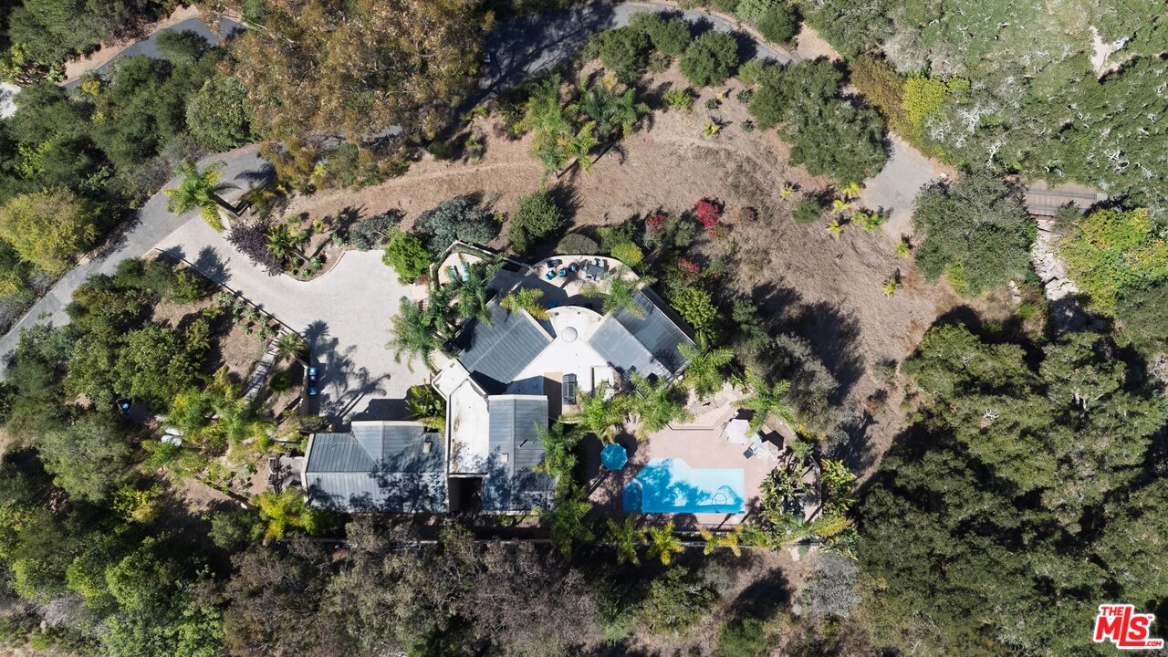 2891 Hidden Valley Ln