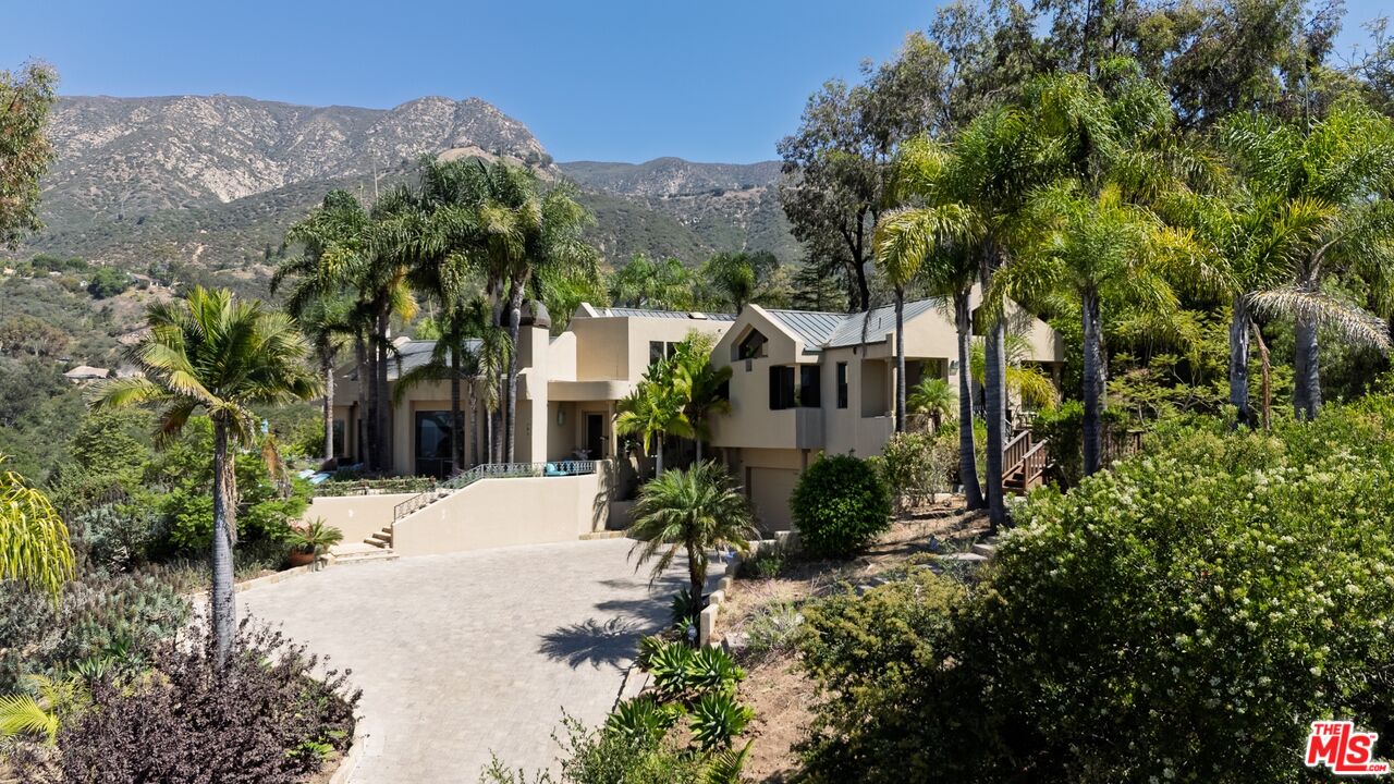 2891 Hidden Valley Ln